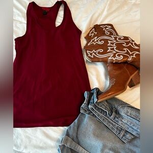 L red tank top